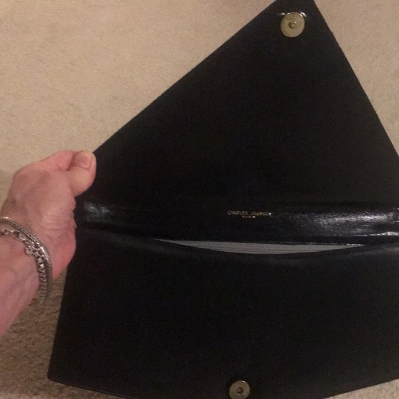 Charles Jordan black clutch w 35” shoulder strap - Picture 3 of 4